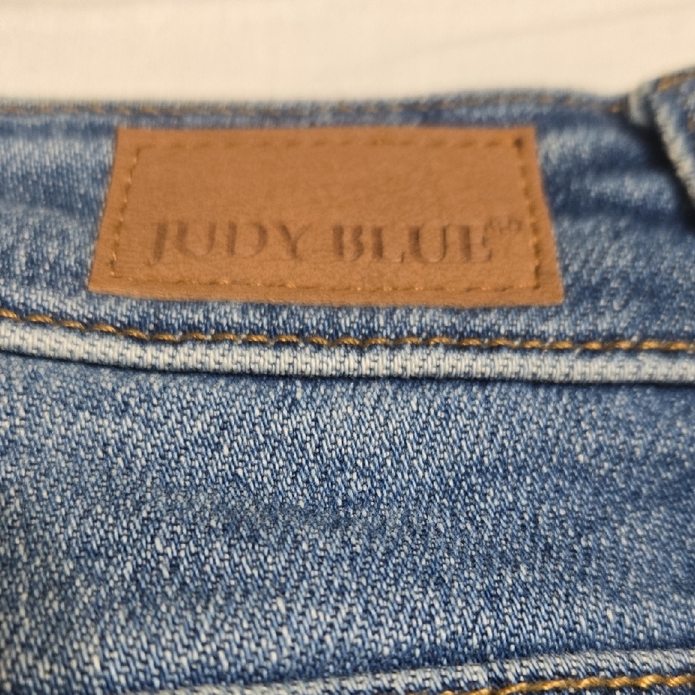 Judy Blue Ripped Blue Jean Shorts - Picture 3 of 4